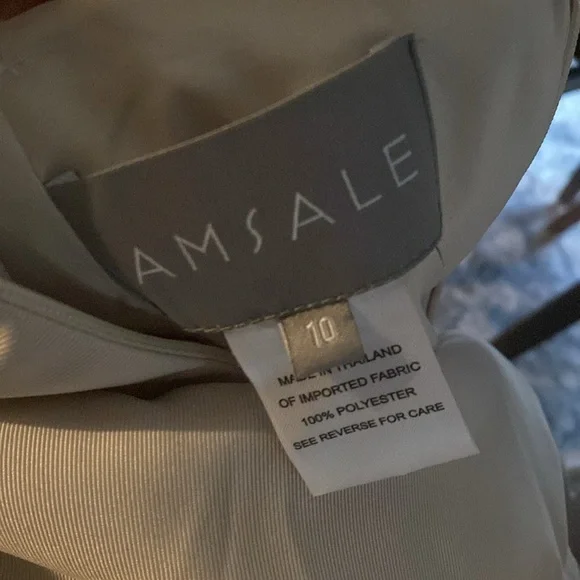 Amsale Elegant off White One-Shoulder Gown